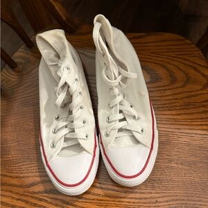 Women’s Chuck Taylor Converse